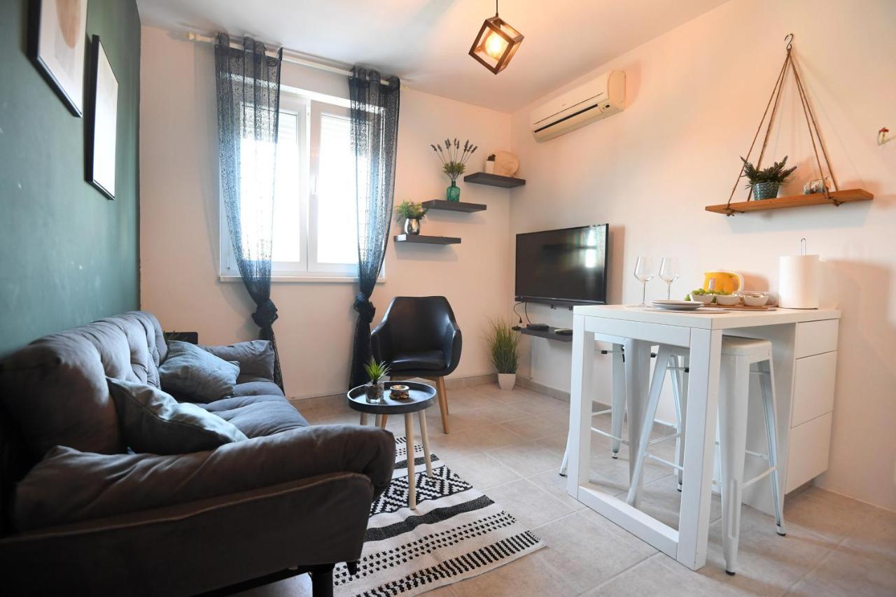 Apartment Rebeka Zadar Exteriör bild