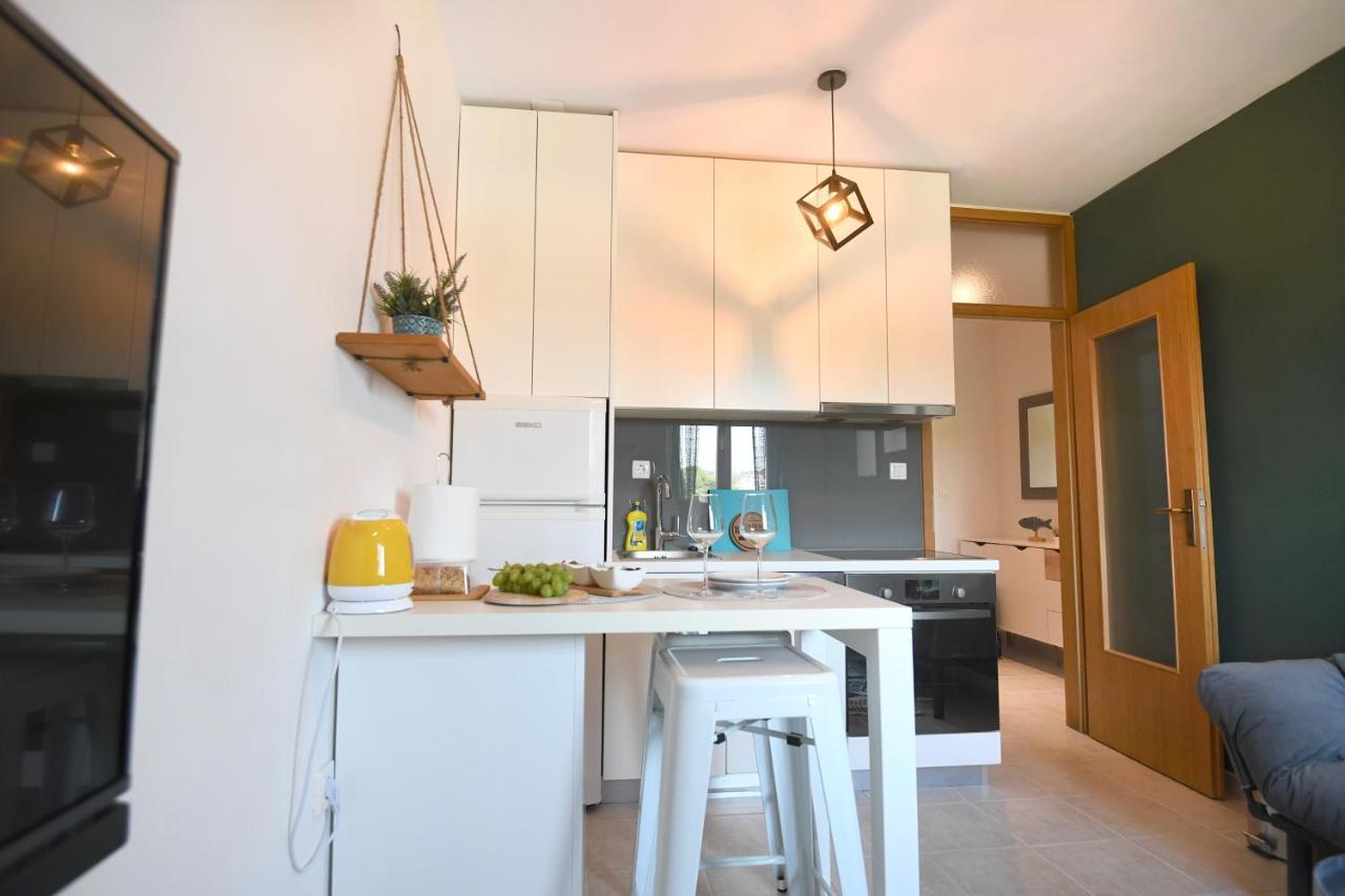 Apartment Rebeka Zadar Exteriör bild